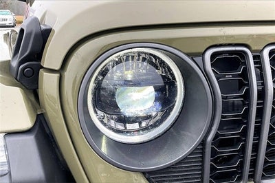 2025 Jeep Gladiator Mojave X