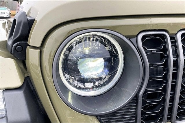 2025 Jeep Gladiator Mojave X