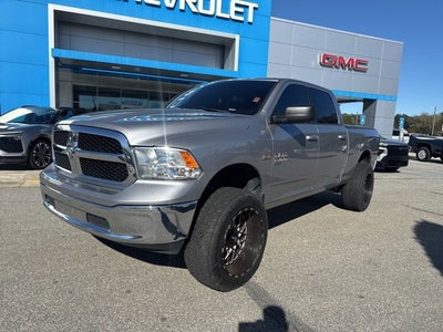 2019 RAM 1500 Classic SLT