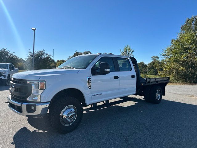 2022 Ford F-350 Super Duty Chassis Cab