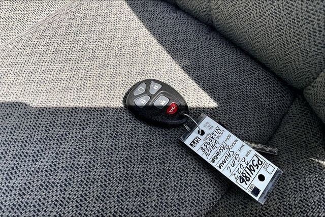 2022 GMC Savana Passenger 3500 LS