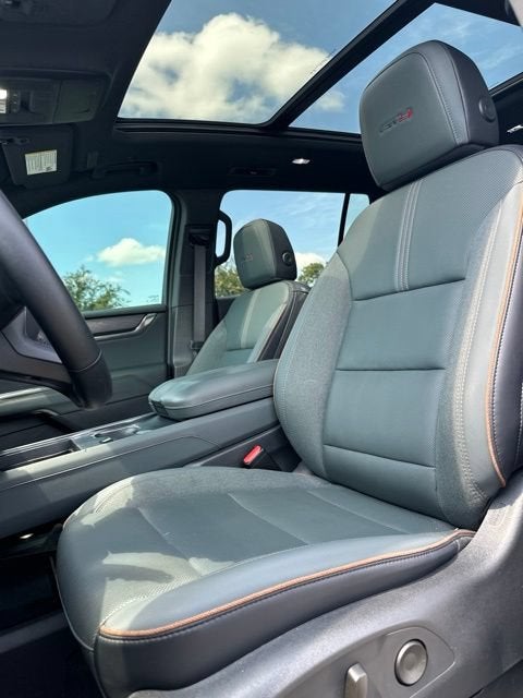 2025 GMC Acadia AT4