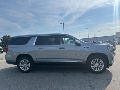 2024 GMC Yukon XL SLT