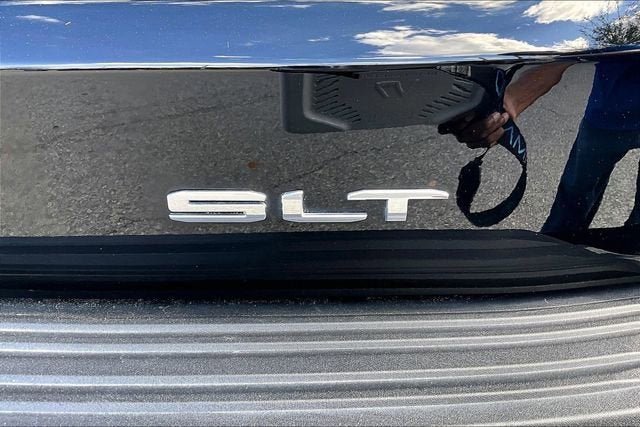 2024 GMC Yukon XL SLT