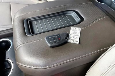 2024 GMC Yukon XL SLT