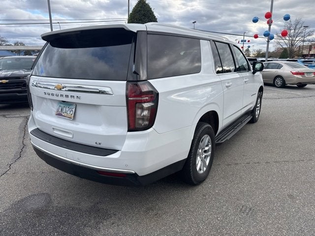 2024 Chevrolet Suburban LT