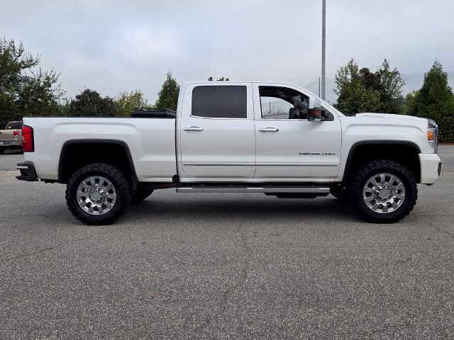 2019 GMC Sierra 2500 HD Denali