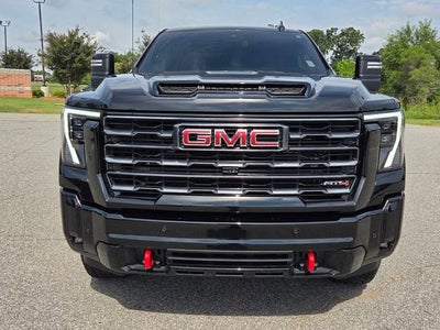2025 GMC Sierra 2500 HD AT4