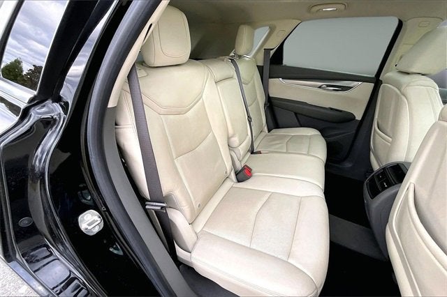 2017 Cadillac XT5 Luxury FWD