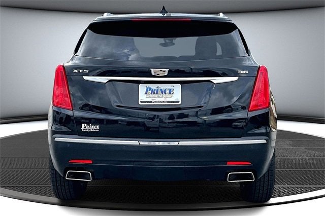 2017 Cadillac XT5 Luxury FWD