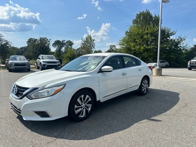 2016 Nissan Altima SL