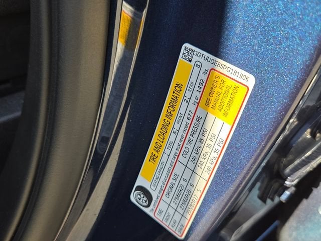 2023 GMC Sierra 1500 SLT