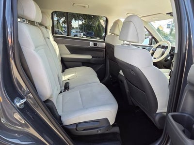 2026 Hyundai Santa Fe SE