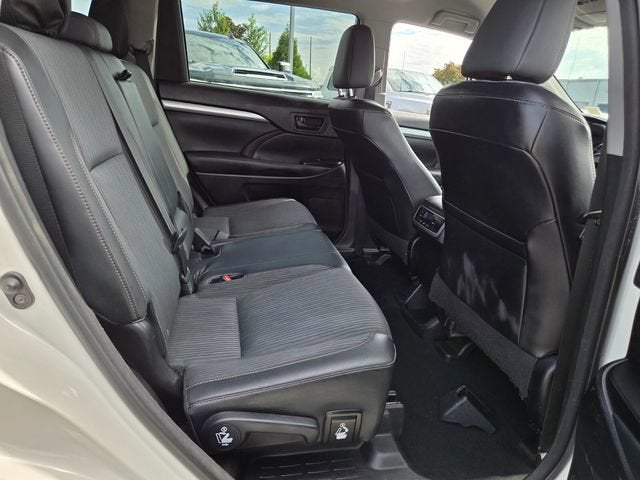 2015 Toyota Highlander LE Plus