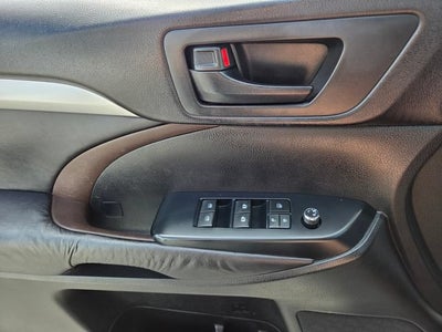 2015 Toyota Highlander LE Plus