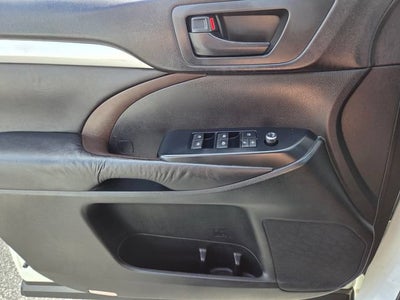 2015 Toyota Highlander LE Plus