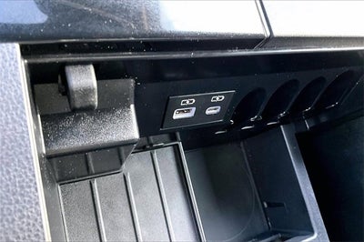 2025 Toyota Tundra 4WD SR