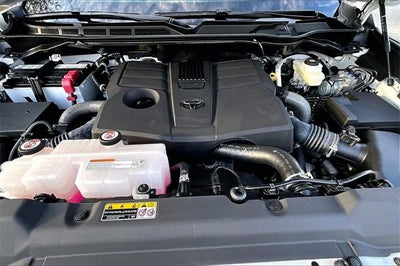 2025 Toyota Tundra 4WD SR