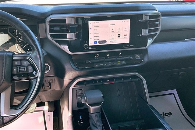 2022 Toyota Tundra 4WD SR5