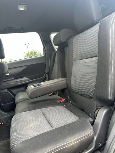 2018 Mitsubishi Outlander SE