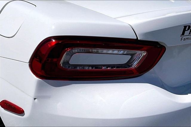 2020 FIAT 124 Spider Urbana Edition