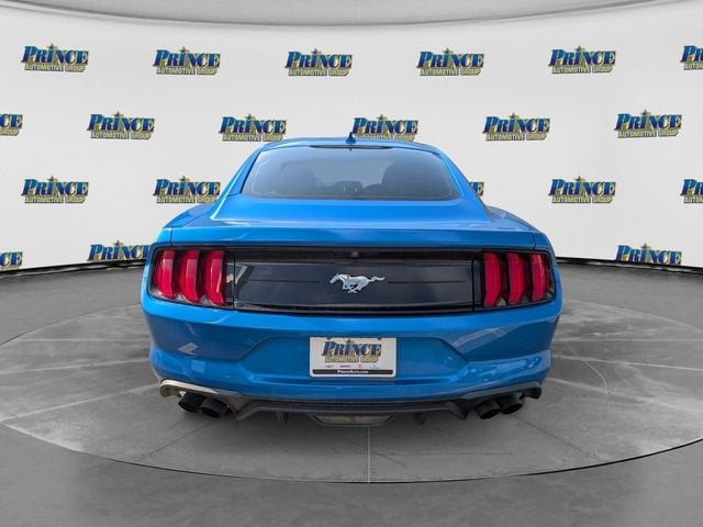 2021 Ford Mustang EcoBoost