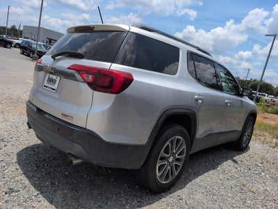 2017 GMC Acadia SLT
