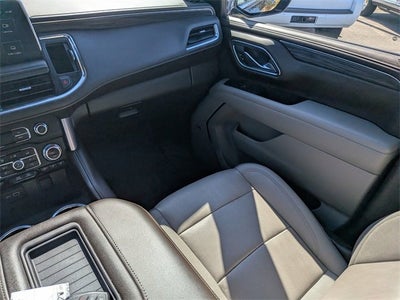 2022 GMC Yukon XL SLT