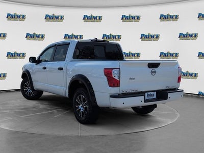 2024 Nissan Titan SV