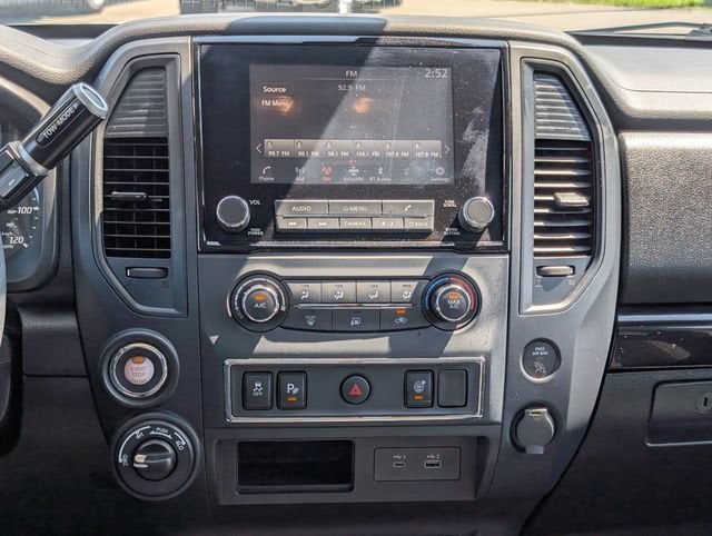 2024 Nissan Titan SV