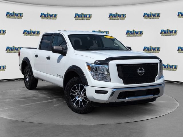2024 Nissan Titan SV