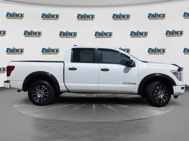 2024 Nissan Titan SV