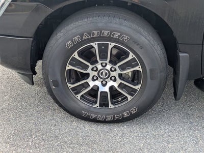 2020 Nissan Titan SV