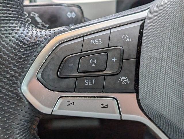 2023 Volkswagen Atlas Cross Sport 3.6L V6 SEL