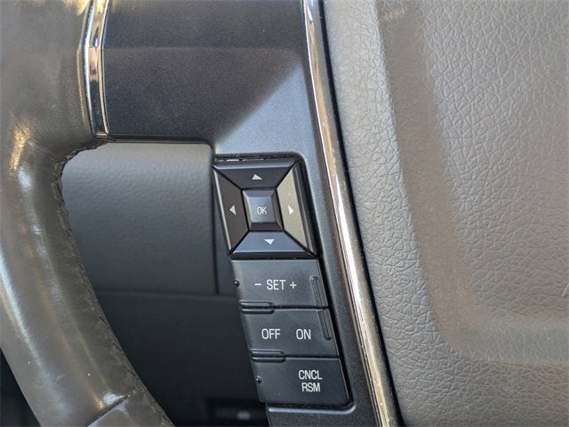 2015 Lincoln Navigator 2WD 4dr