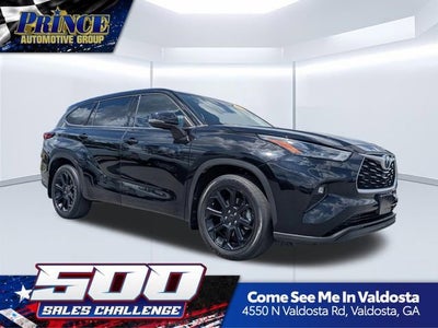 2022 Toyota Highlander LE