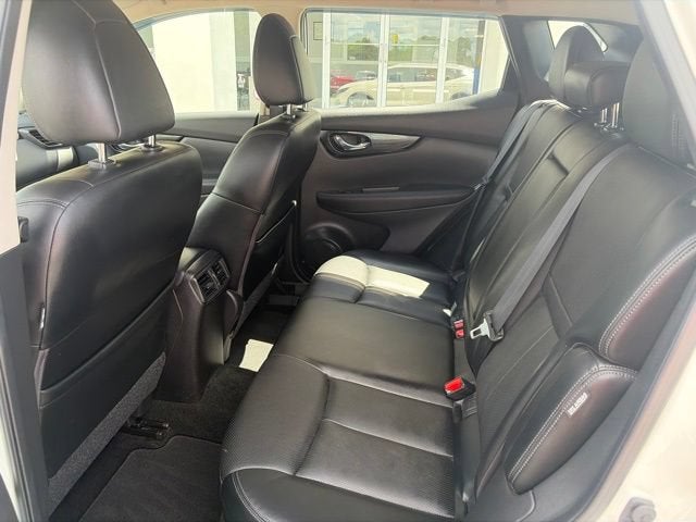 2022 Nissan Rogue Sport SL