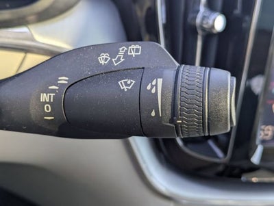 2018 Volvo XC60 Momentum