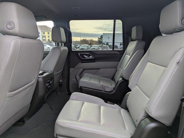 2022 Chevrolet Suburban LT