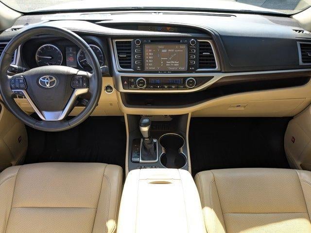 2016 Toyota Highlander Limited