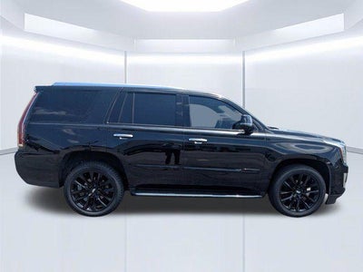 2020 Cadillac Escalade Luxury