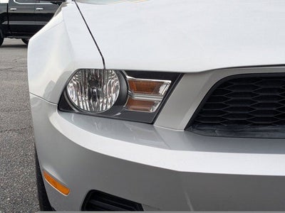 2010 Ford Mustang V6