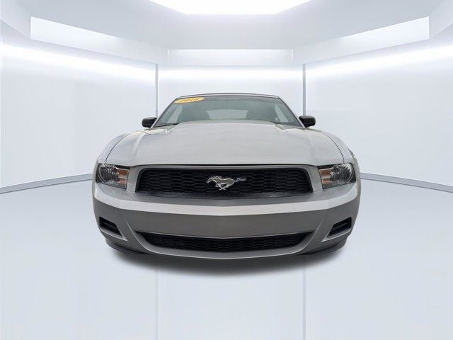 2010 Ford Mustang V6