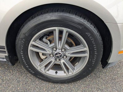 2010 Ford Mustang V6