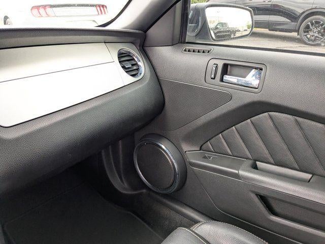 2010 Ford Mustang V6