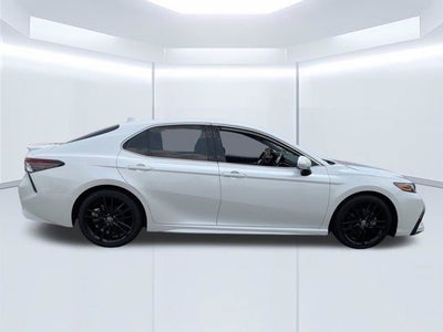 2024 Toyota Camry Hybrid XSE