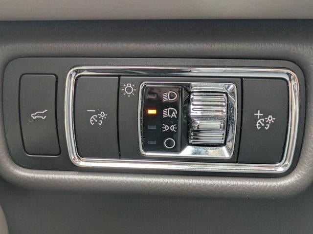 2023 Lincoln Aviator Standard