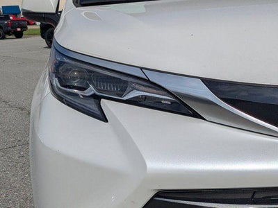 2024 Toyota Sienna Platinum 7 Passenger