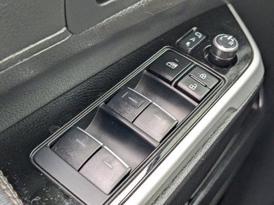 2025 Toyota Sienna Platinum 7 Passenger