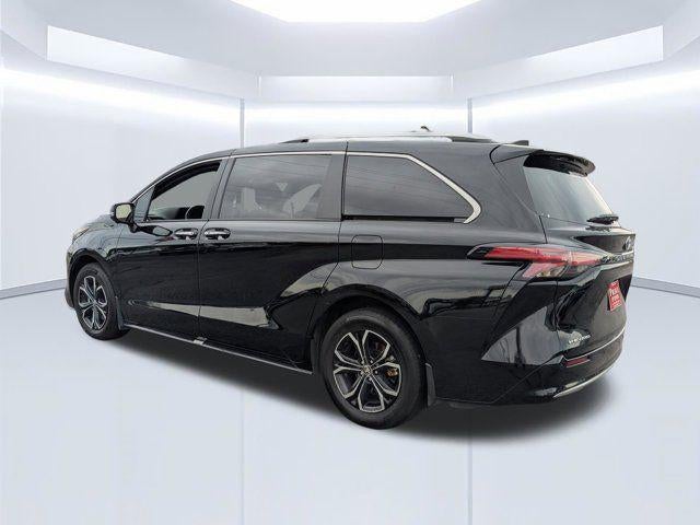 2025 Toyota Sienna Platinum 7 Passenger